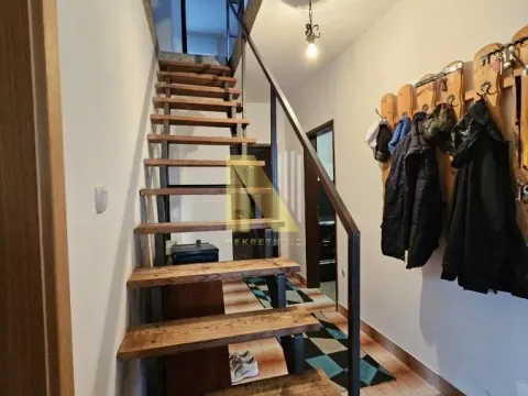 Prodaja, kuća, 200m², Futog, Novi Sad Sve Podlokacije - image 14