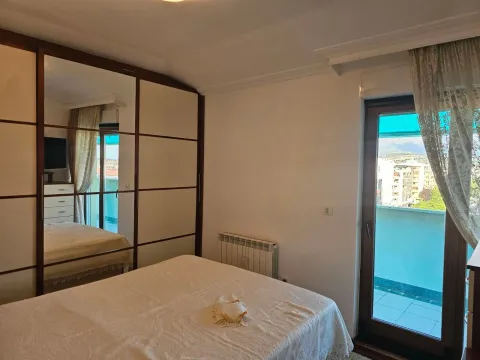 Izdavanje, stan, 130m², Podgorica, Crna Gora - image 7