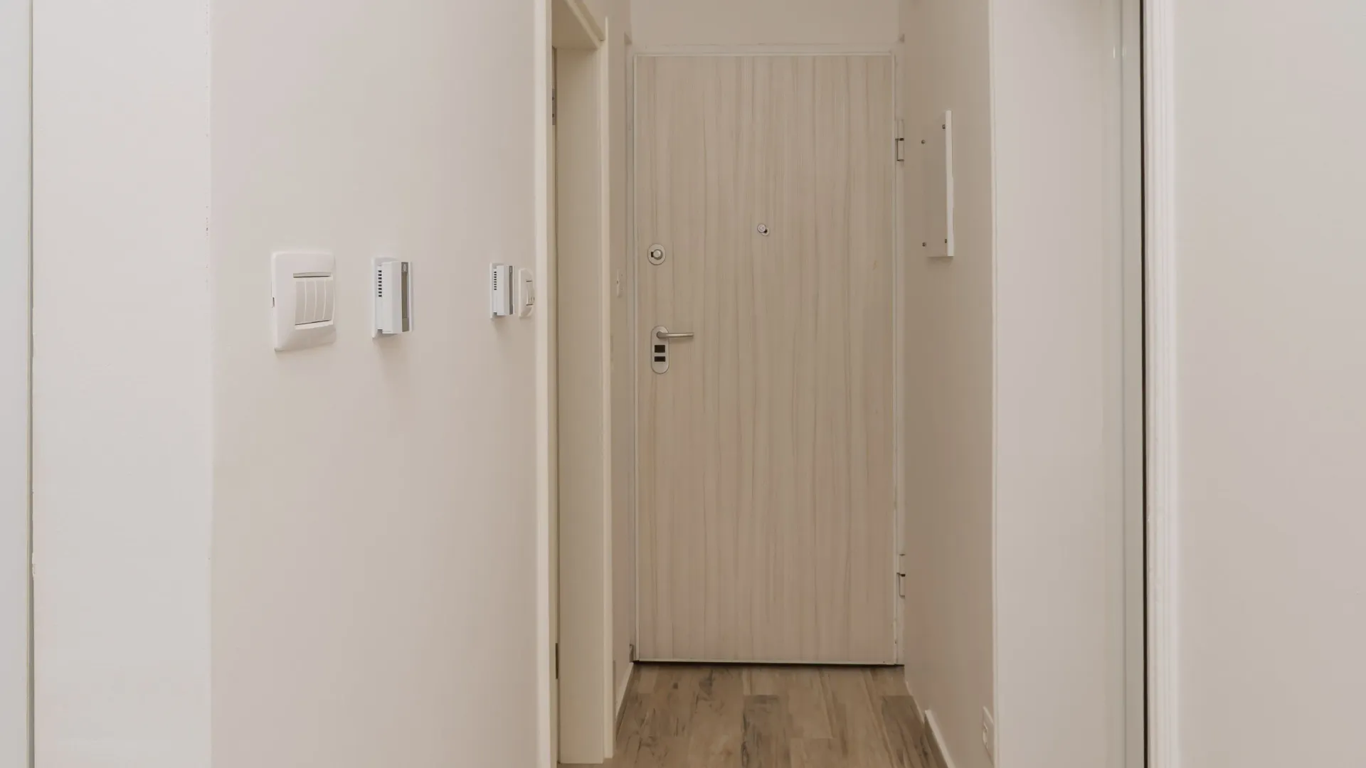 Sale, two bedroom apartment, 75m², Dobre Vode, Bar