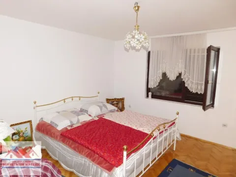 Prodaja, kuća, 250m², Grošnica, Kragujevac - image 34