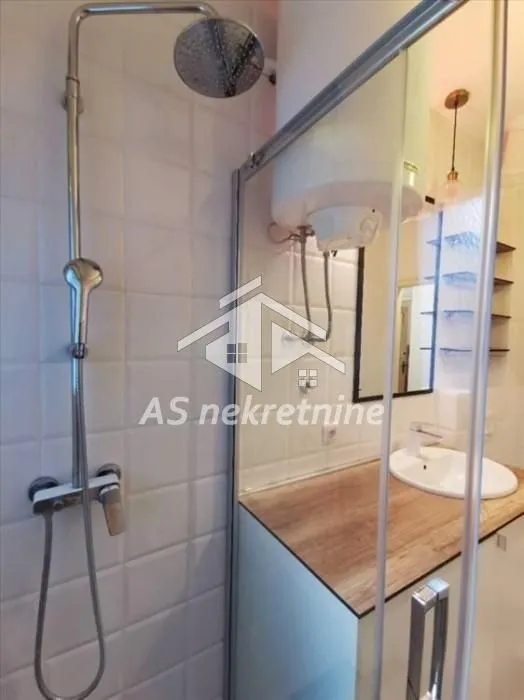 Rent, two bedroom apartment, 55m², Stari Grad, Beograd