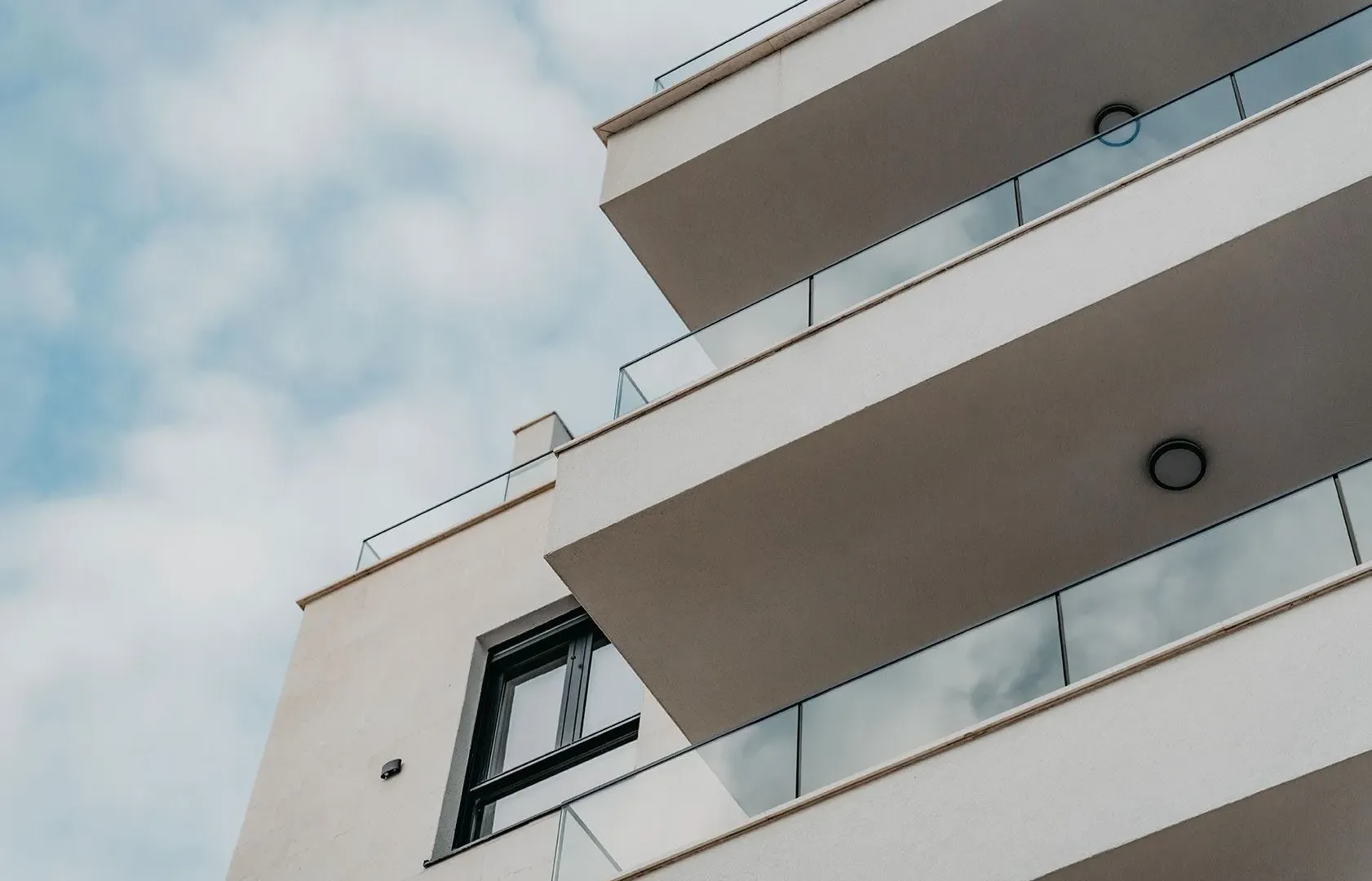 Izdavanje, ugostiteljski objekat, 1600m², Budva, Crna Gora