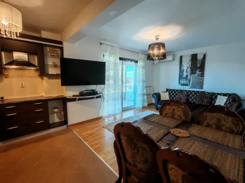 Sale, two bedroom apartment, 62m², Petrovac, Budva - image 4