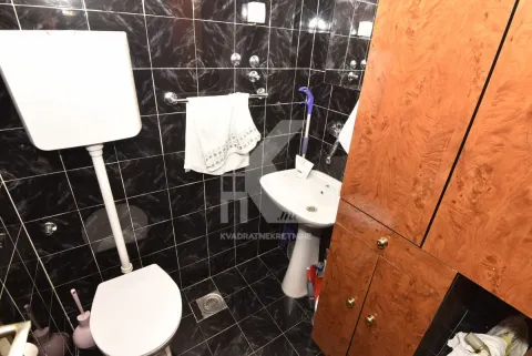 Rent, house, 340m², Masline, Podgorica - image 15