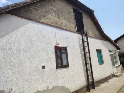 Prodaja, kuća, 353m², Peščara, Subotica - image 23