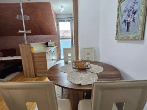 Prodaja, jednosoban stan, 61m², Gorica C, Podgorica - image 2