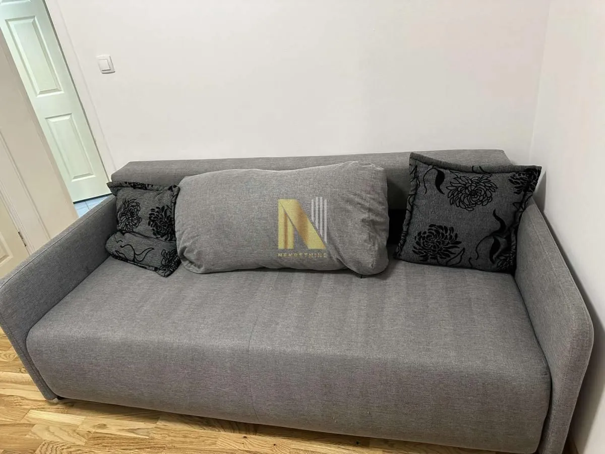 Izdavanje, trosoban stan, 51m², Grbavica, Novi Sad Sve Podlokacije