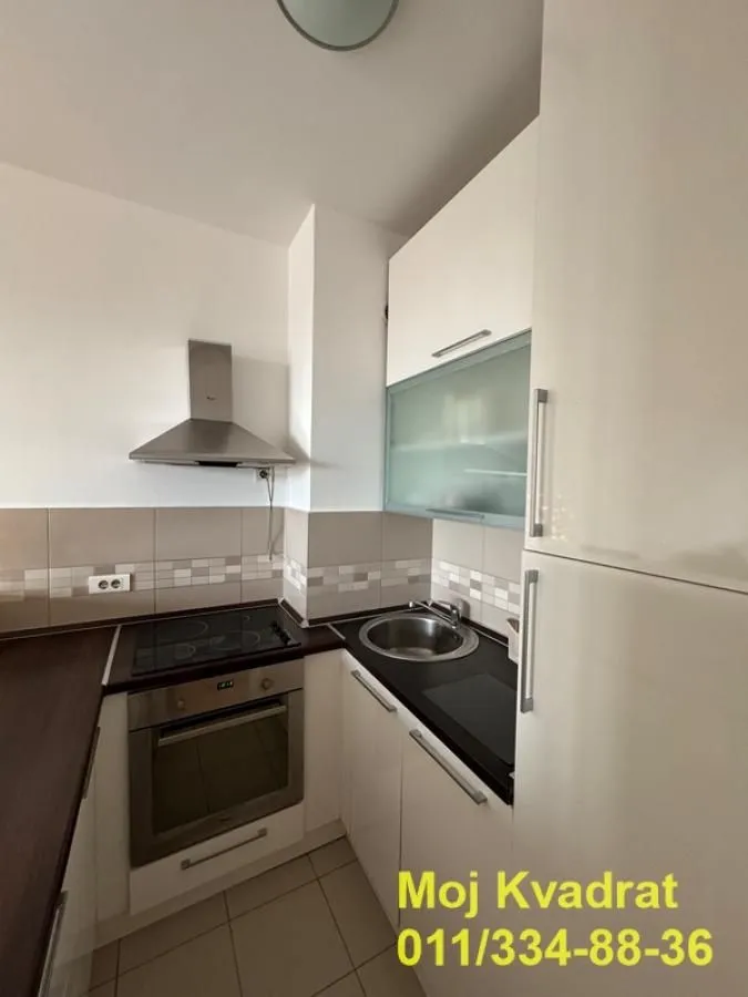 Izdavanje, dvosoban stan, 41m², Stari Grad, Beograd