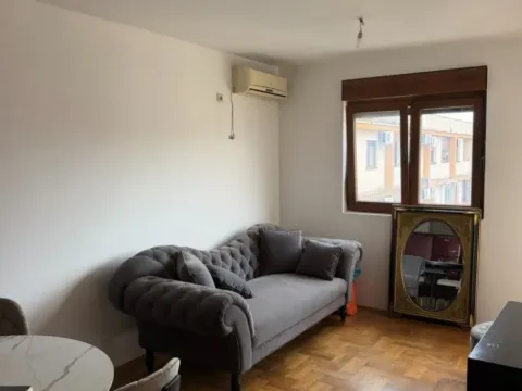 Prodaja, jednosoban stan, 39m², Stari Aerodrom, Podgorica - image 3