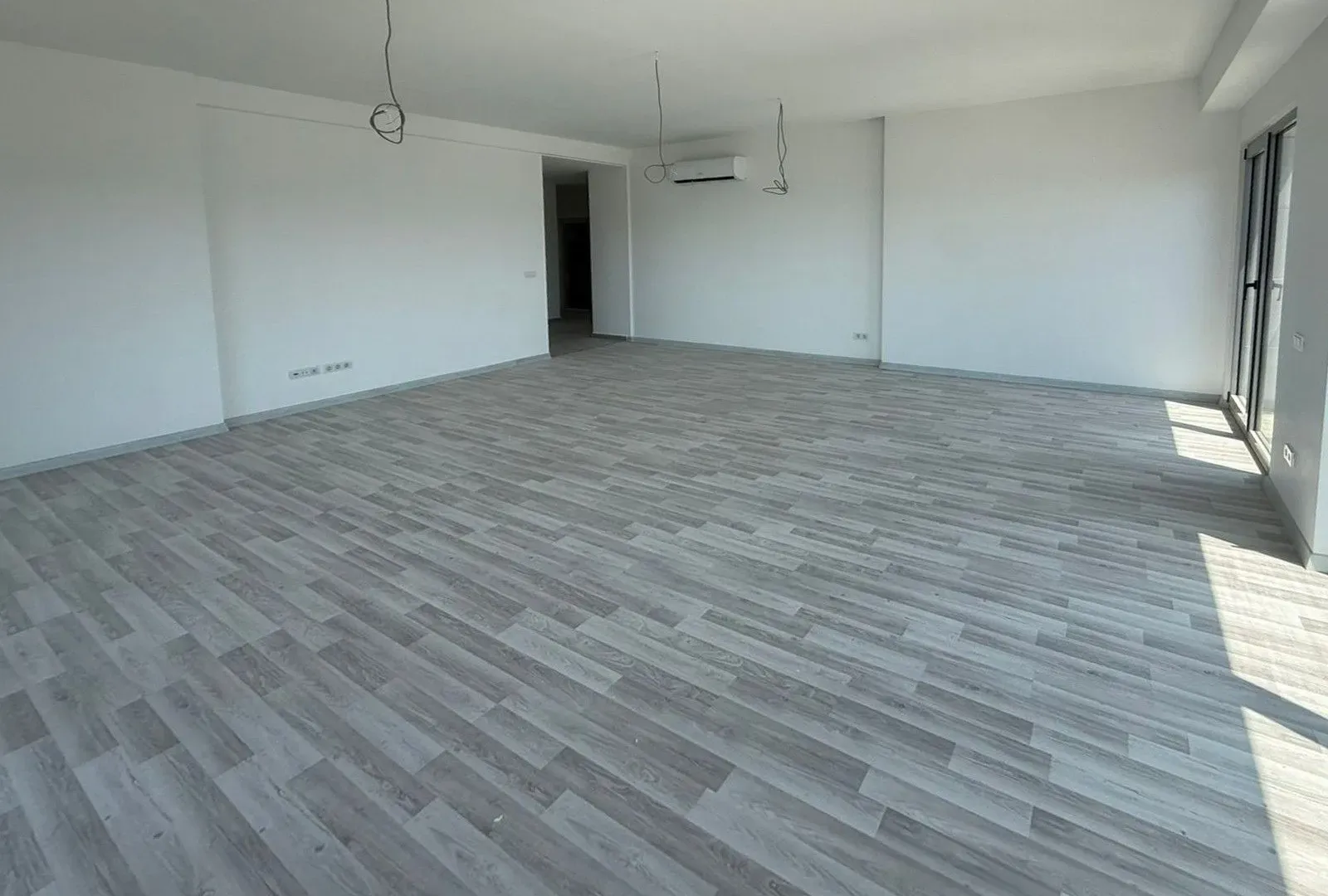 Sale, apartment, 334m², Bar, Crna Gora