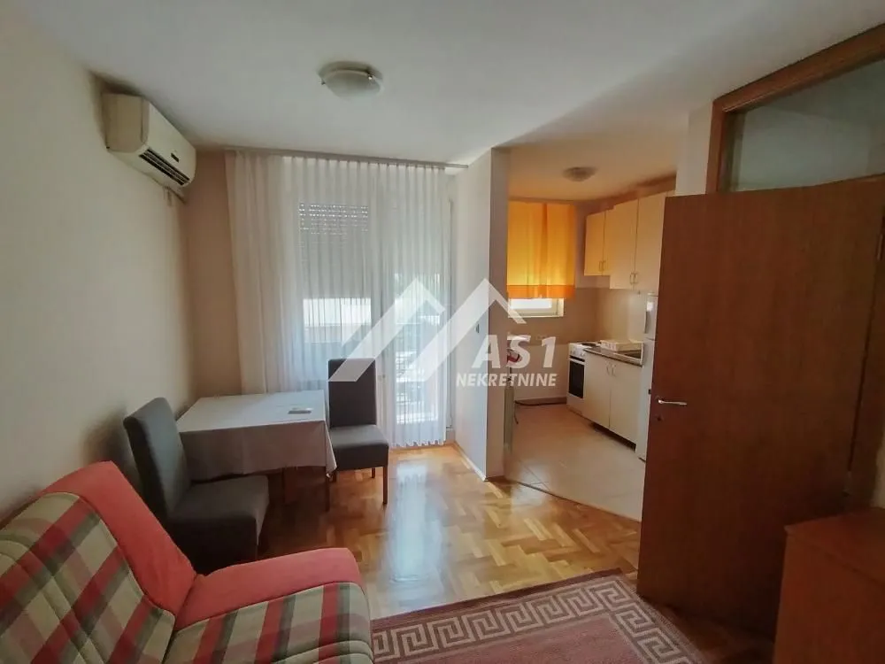 Rent, one bedroom apartment, 37m², Detelinara, Novi Sad Sve Podlokacije
