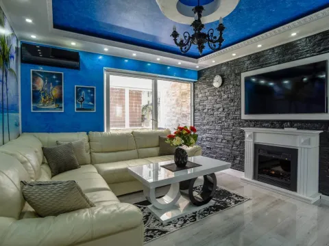 Izdavanje, jednosoban stan, 47m², Budva, Crna Gora - image 1
