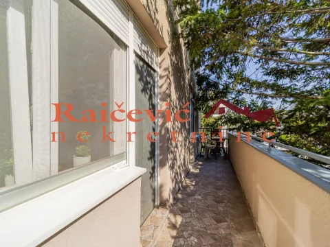 Sale, three bedroom apartment, 80m², Savski Venac, Beograd - image 15