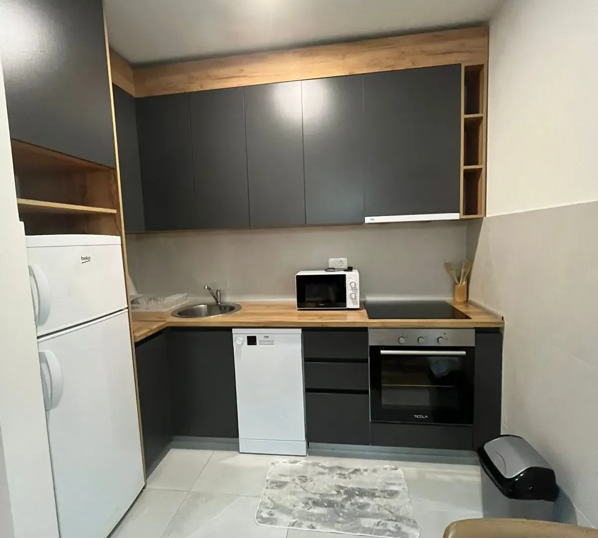 Prodaja, jednosoban stan, 49m², Central Point, Podgorica