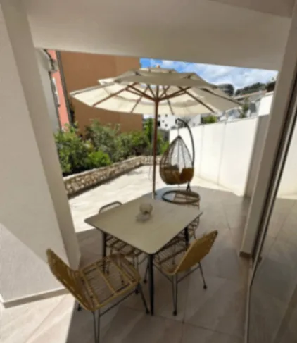 Prodaja, stan, 80m², Rafailovići, Budva