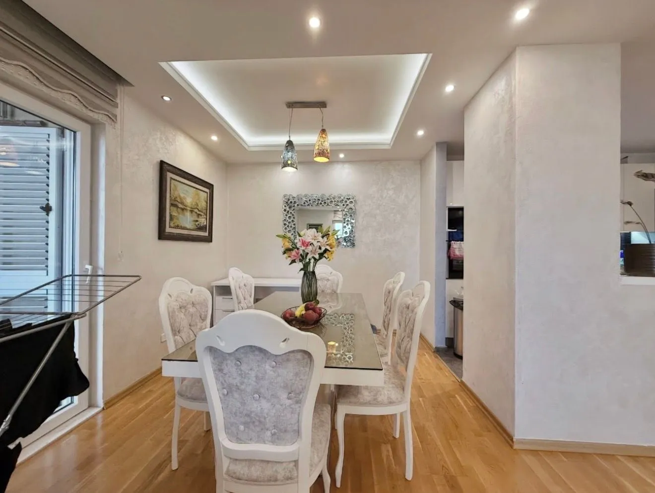 Prodaja, trosoban stan, 140m², Momišići, Podgorica