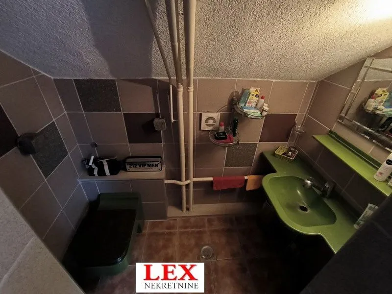 Prodaja, kuća, 195m², Zvezdarska Šuma, Zvezdara Sve Podlokacije