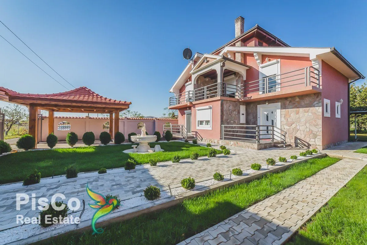 Izdavanje, kuća, 200m², Donji Kokoti, Podgorica