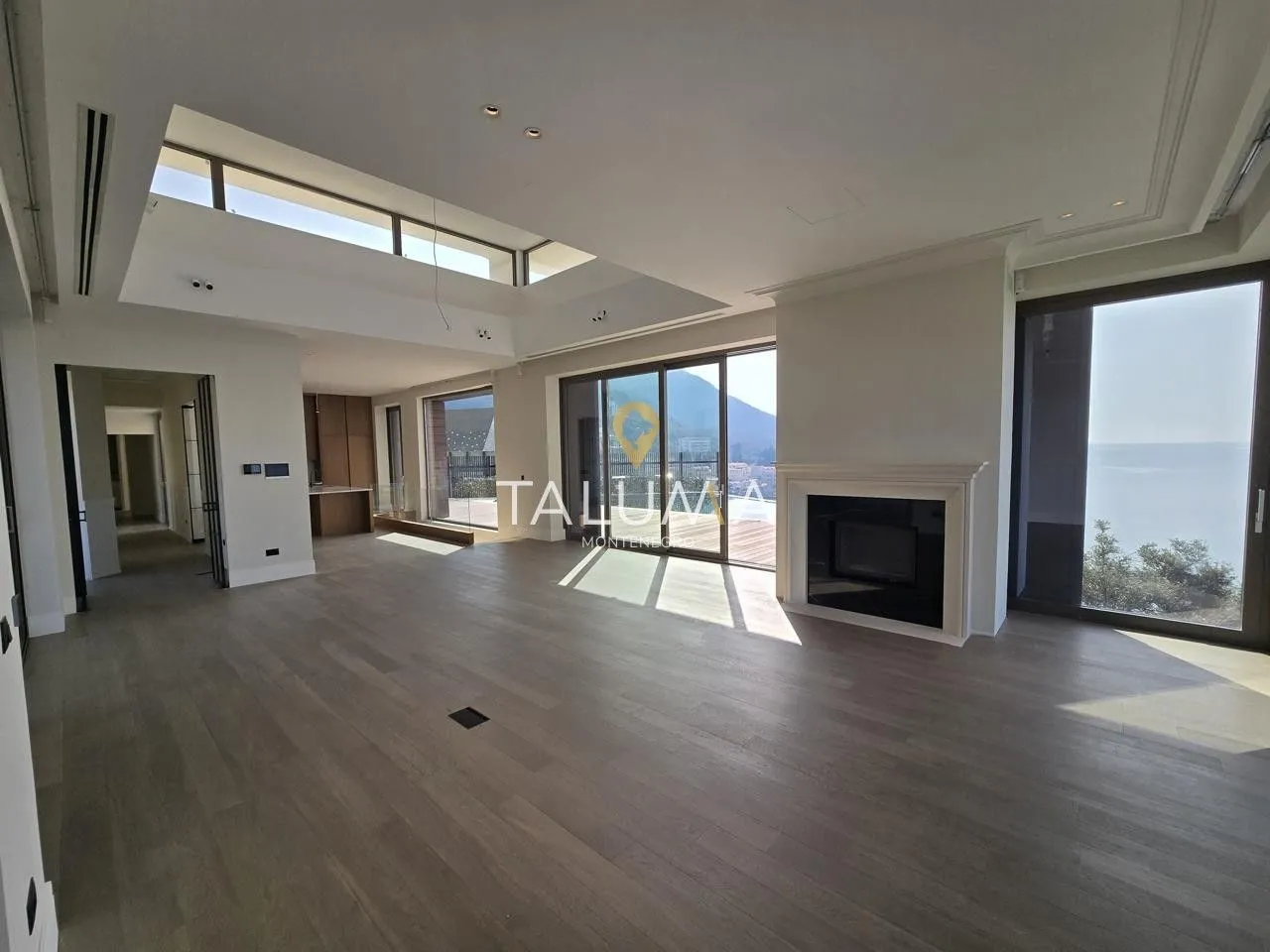 Prodaja, kuća, 579m², Pržno, Budva