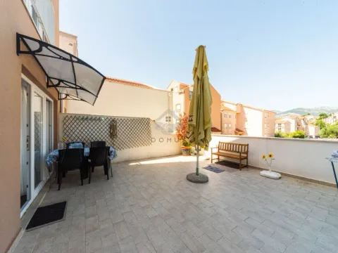 Sale, one bedroom apartment, 29m², Tivat, Crna Gora - image 7