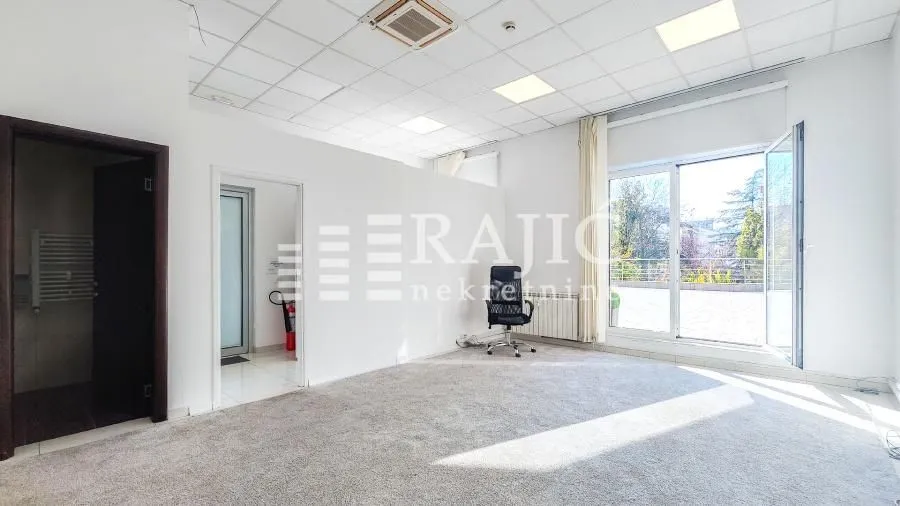 Rent, office space, 42m², Savski Venac, Beograd