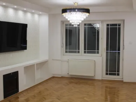 Prodaja, četvorosoban stan, 100m2, Grbavica, Novi Sad, Novi Sad