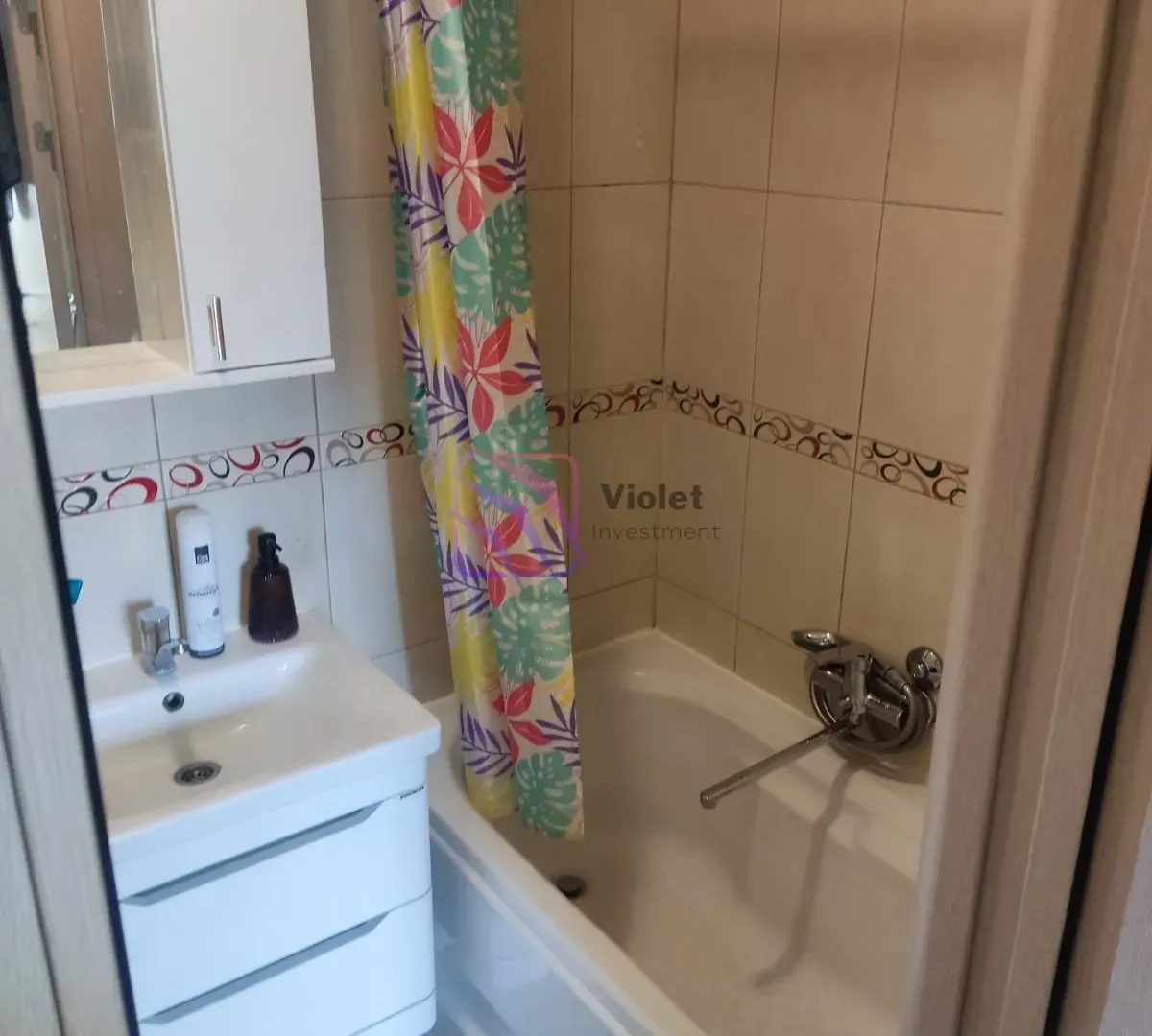 Prodaja, jednosoban stan, 46m², Blok 5, Podgorica