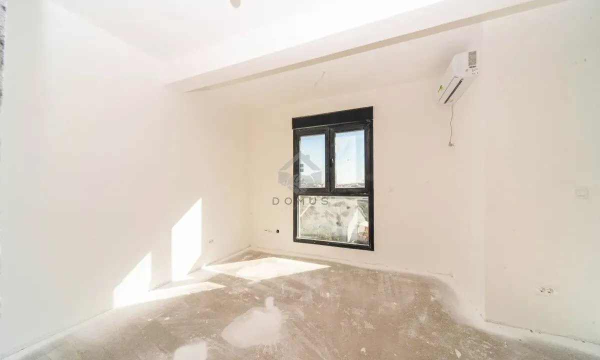 Prodaja, jednosoban stan, 32m², Podgorica, Crna Gora