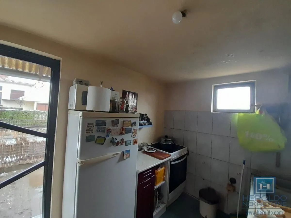 Prodaja, kuća, 140m², Centar, Ćuprija