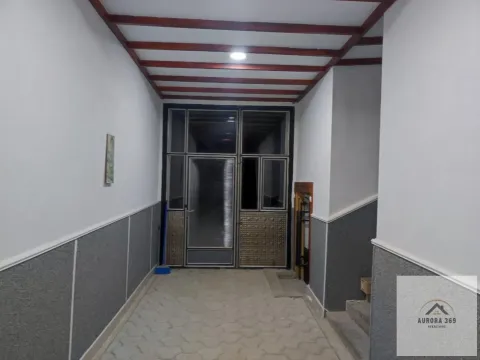 Izdavanje, poslovni prostor, 70m², Ruma, Srbija - image 10