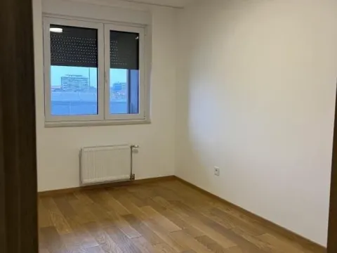 Rent, two bedroom apartment, 52m², Stari grad, Novi Sad - image 4