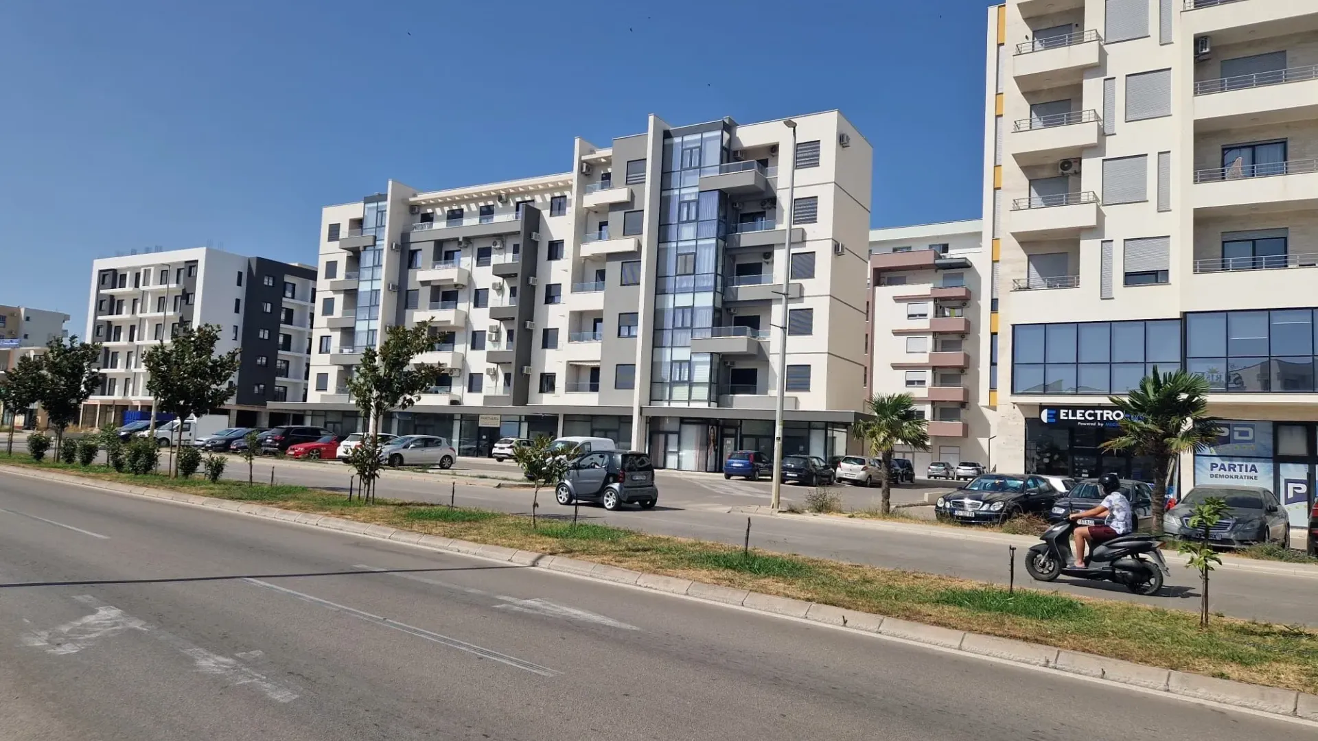 Sale, one bedroom apartment, 69m², Velika Plaža, Ulcinj