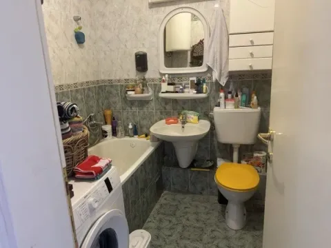 Izdavanje, jednosoban stan, 30m², Momišići, Podgorica - image 7