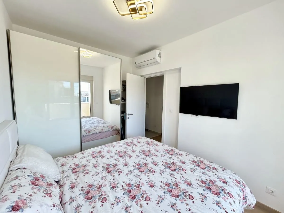 Sale, two bedroom apartment, 71m², Centar, Budva