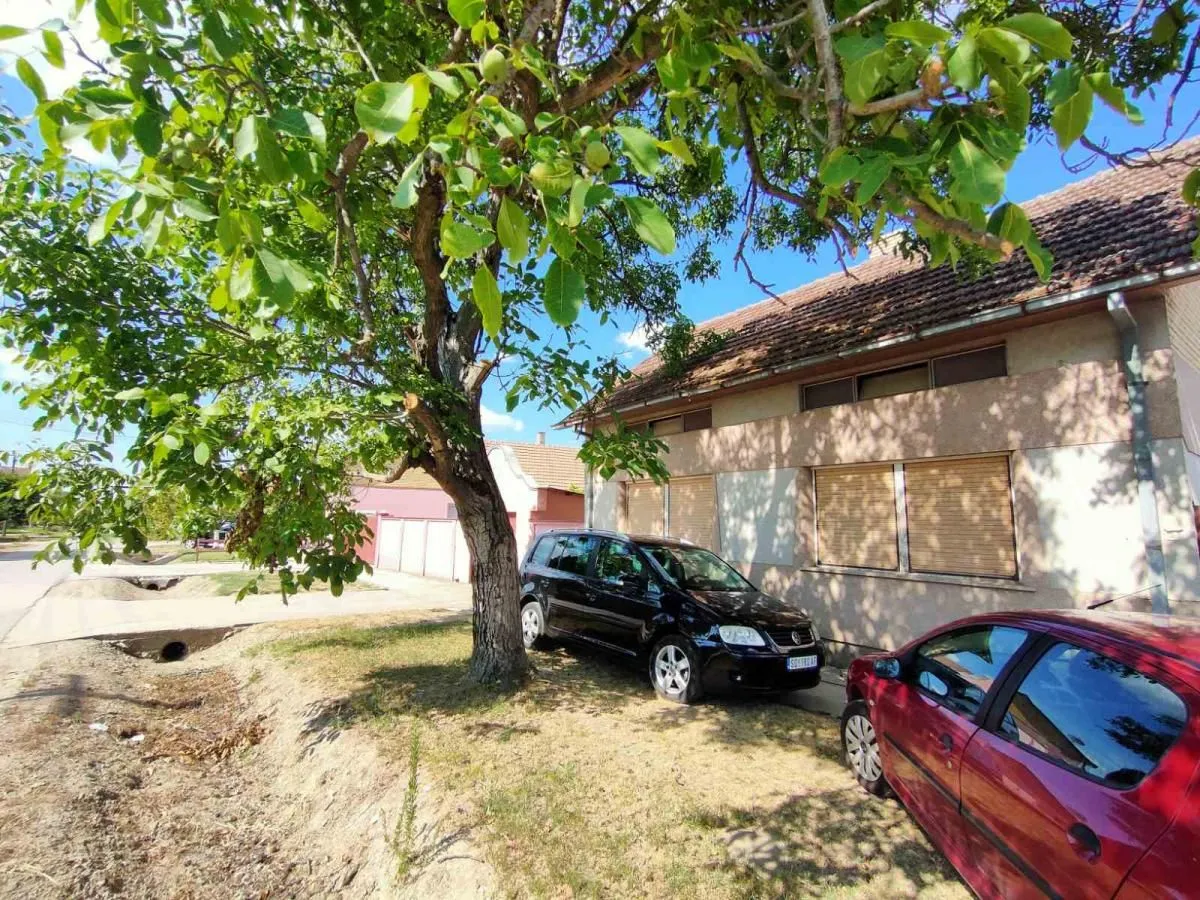 Prodaja, kuća, 146m², Deronje, Odžaci