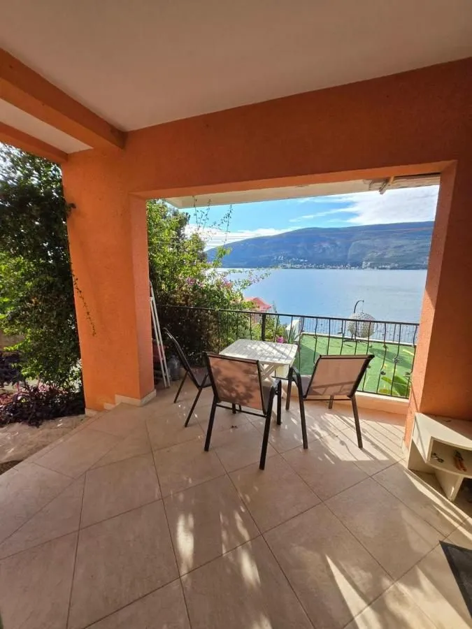 Sale, one bedroom apartment, 40m², Topla, Herceg Novi