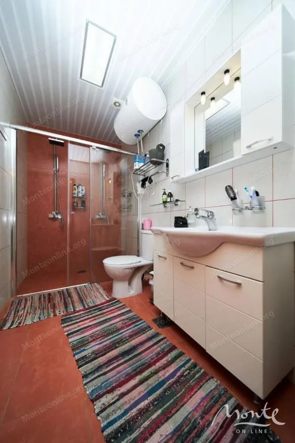 Sale, house, 495m², Bečići, Budva