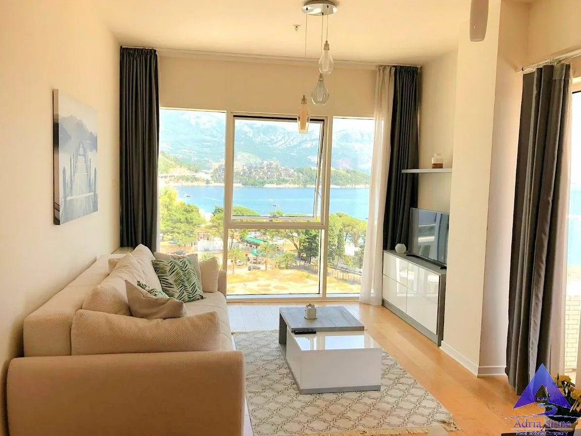 Prodaja, jednosoban stan, 58m², Centar, Budva