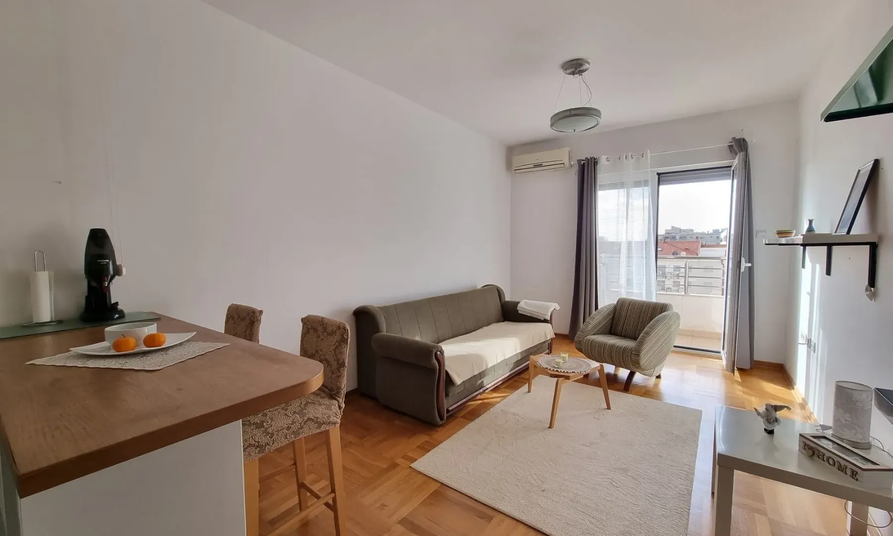 Rent, one bedroom apartment, 44m², Budva, Crna Gora