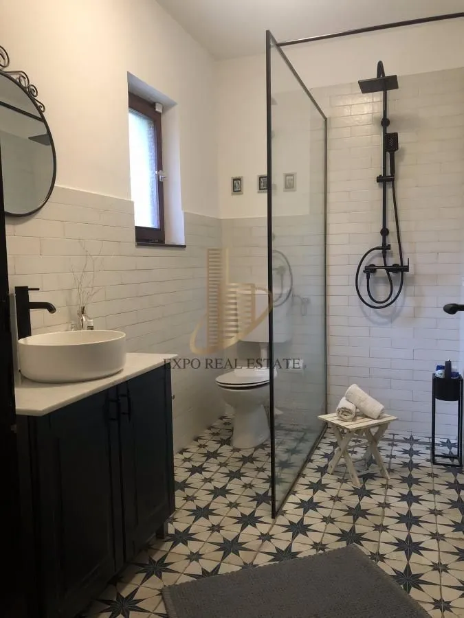 Sale, house, 254m², Beočin, Srbija