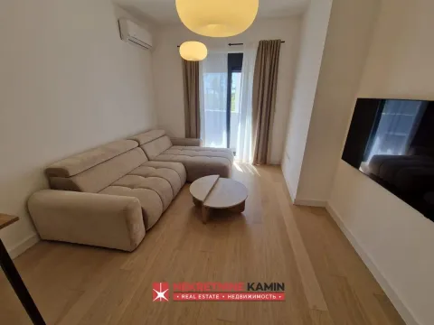 Sale, two bedroom apartment, 54m², Bečići, Budva - image 1