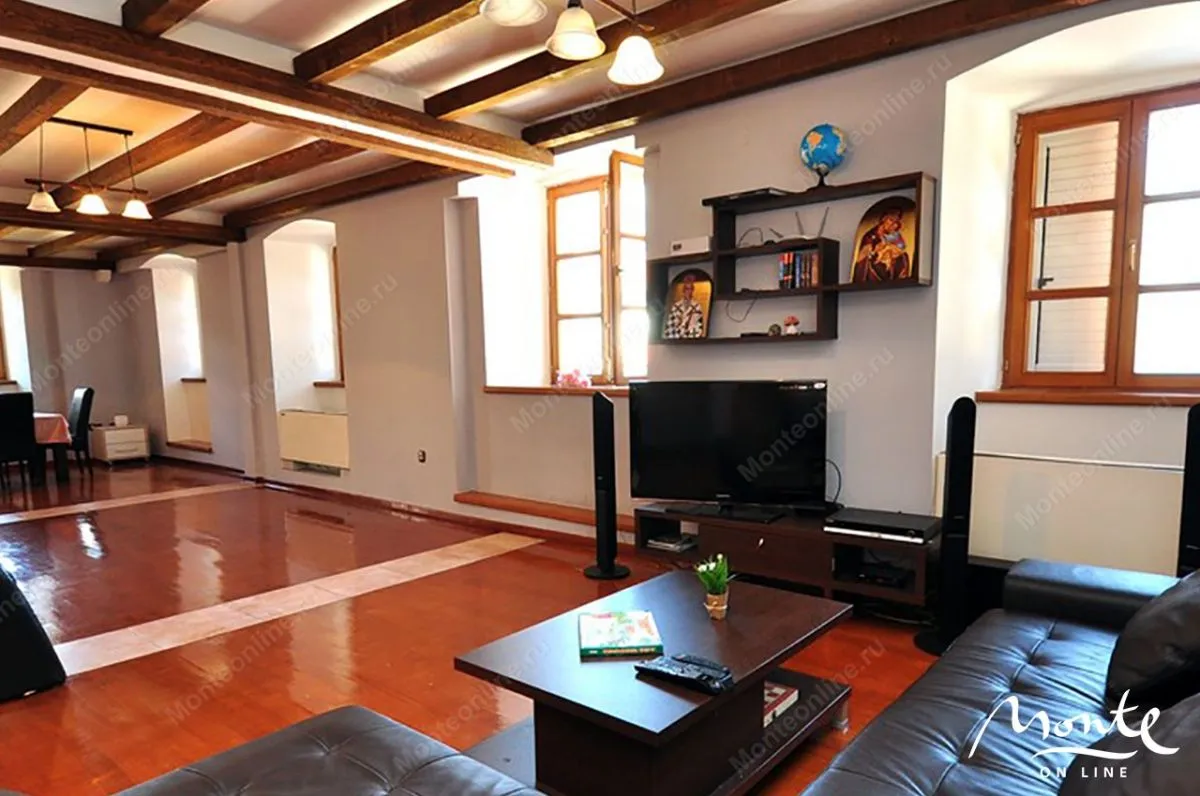 Prodaja, kuća, 327m², Stoliv, Kotor