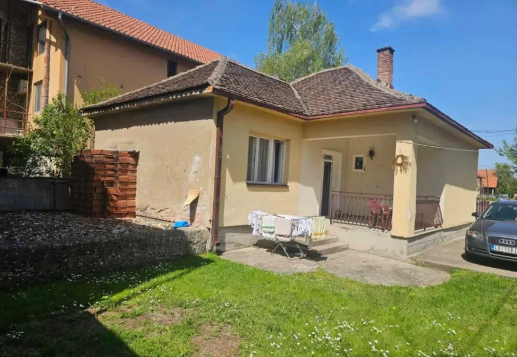 Prodaja, kuća, 86m², Šabački put, Loznica