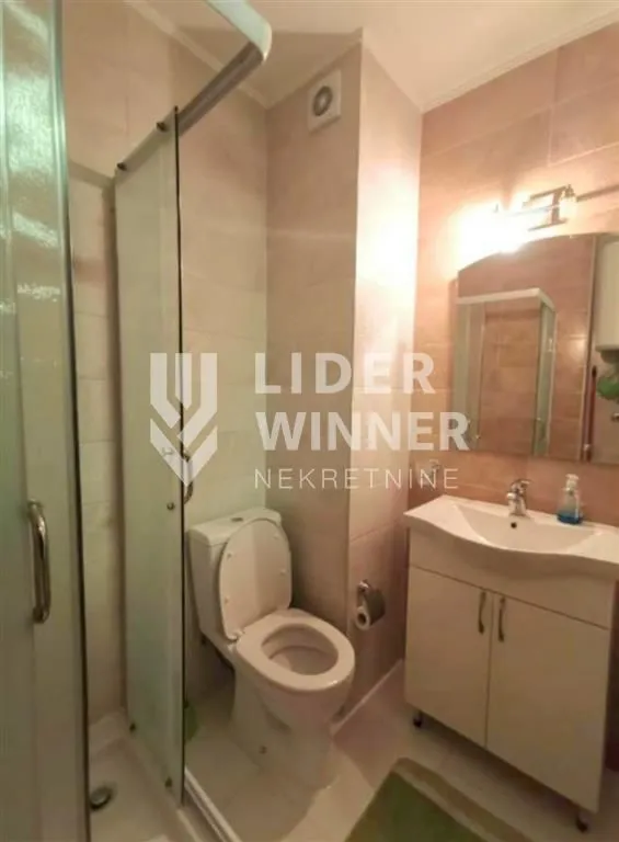 Izdavanje, stan, 27m², Slavija, Vračar Sve Podlokacije