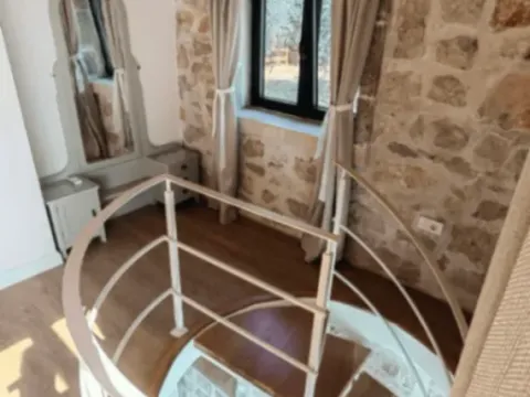 Sale, two bedroom apartment, 70m², Reževići, Budva - image 6