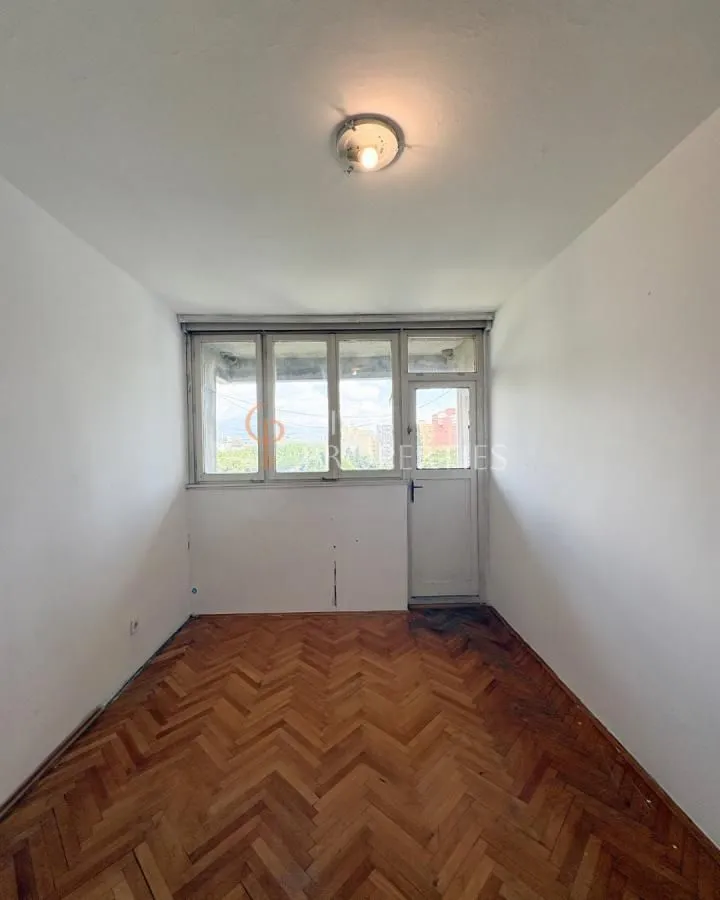Rent, apartment, 70m², Pejton, Podgorica