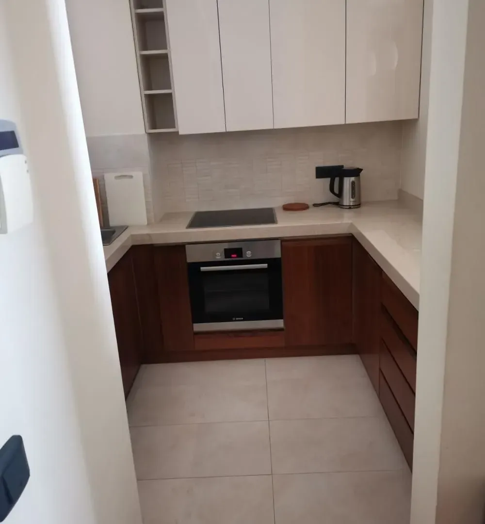 Izdavanje, dvosoban stan, 63m², Novi Beograd Sve Podlokacije, Beograd