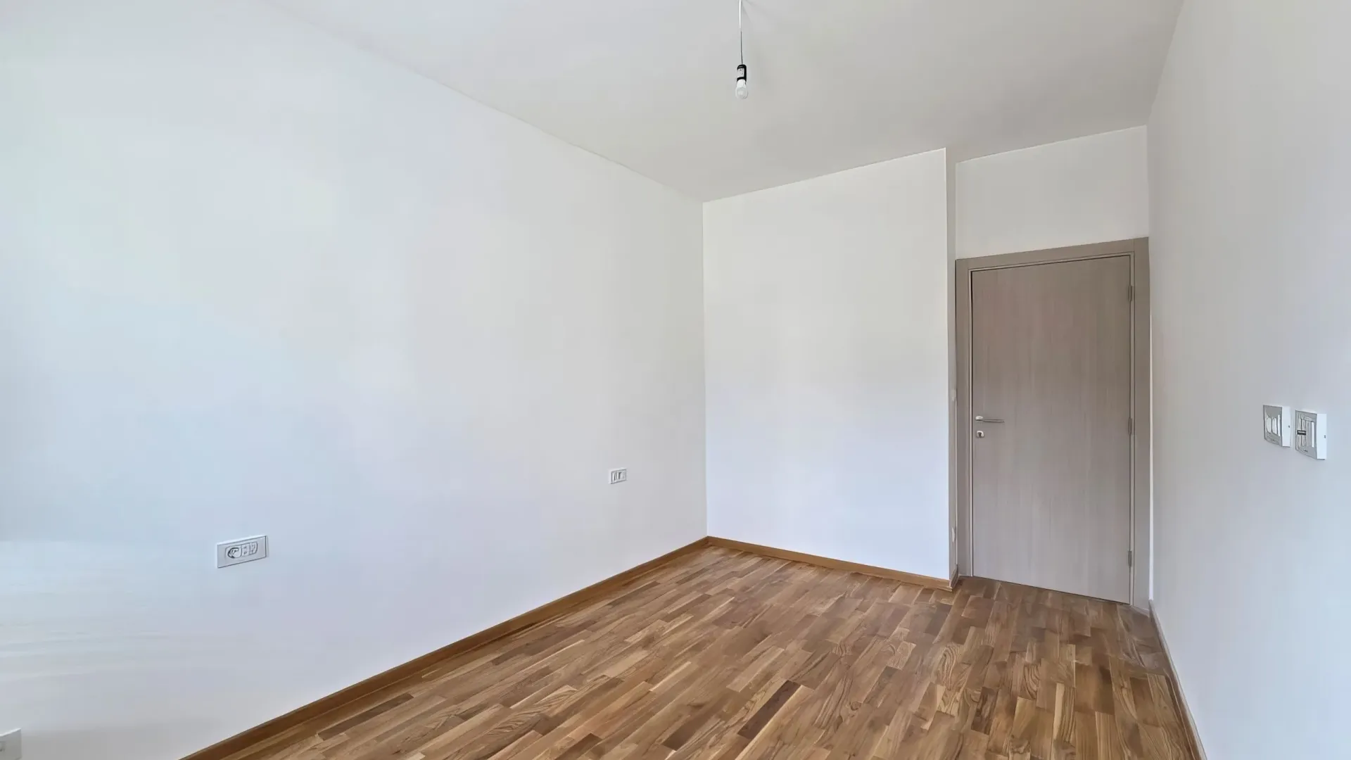 Prodaja, jednosoban stan, 42m², Ilino, Bar