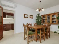 Izdavanje, dvosoban stan, 100m², Tivat, Crna Gora - image 7