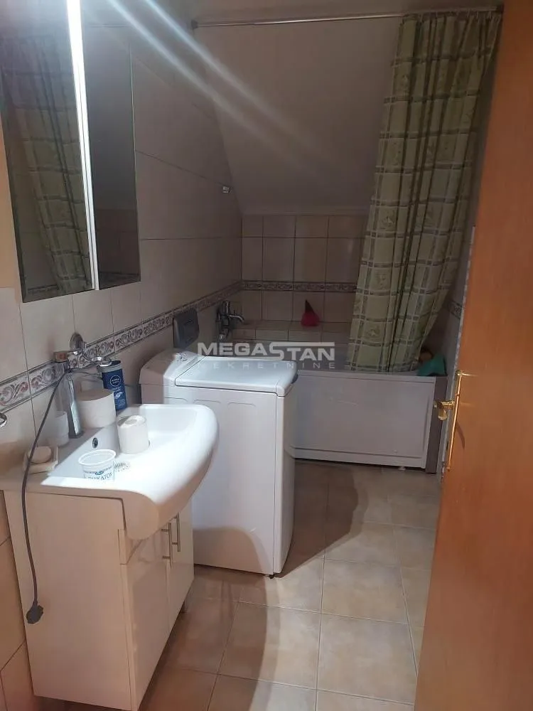Izdavanje, kuća, 123m², Ledine, Beograd
